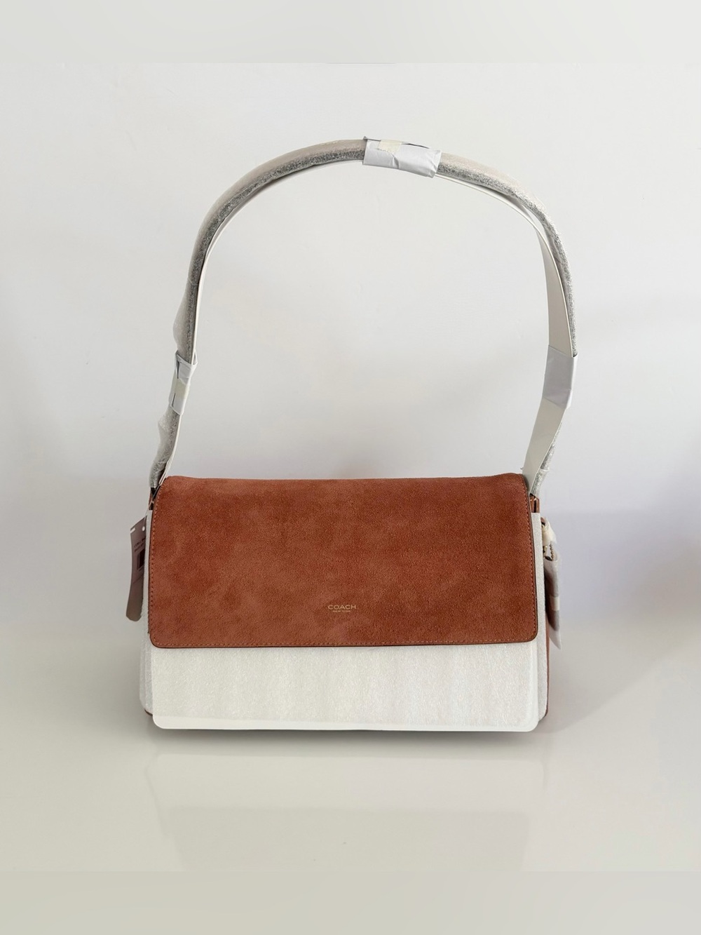 Coach - Chelsea Shoulder Bag 30 in Clay